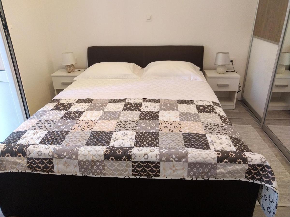 Deluxe Apartment Joia With Balcony On The Beach Bacvice, Free Parking, Old Town, Near Ferry Port Split Ngoại thất bức ảnh